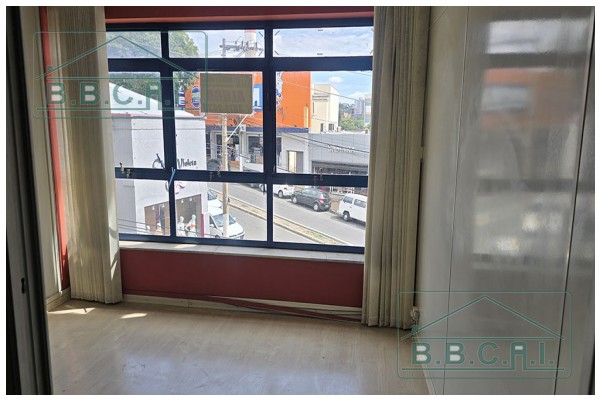 Sala Comercial Centro